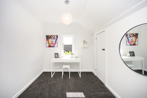 Photo of property in 10 Elmira Avenue, Hokowhitu, Palmerston North, 4410