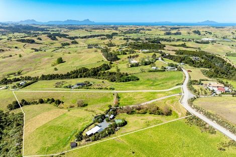 Photo of property in 280 Brooks Road, Waipu, 0582