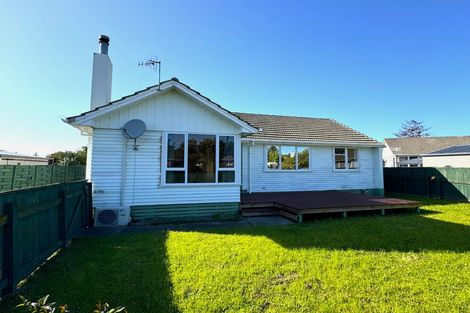 Photo of property in 3 Kupe Place, Highbury, Palmerston North, 4412
