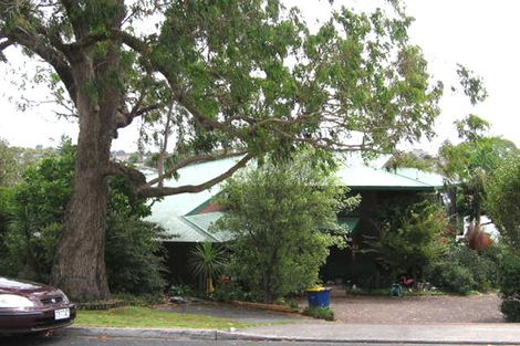 Photo of property in 1/65 Park Rise, Campbells Bay, Auckland, 0630