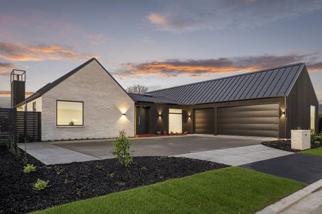 Photo of property in 14 Ross Road, Tariki, Stratford, 4390