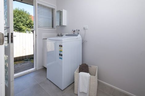 Photo of property in 2/123 Prince Regent Drive, Half Moon Bay, Auckland, 2012