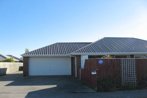 Photo of property in 2/65 Tyrone Street, Belfast, Christchurch, 8051