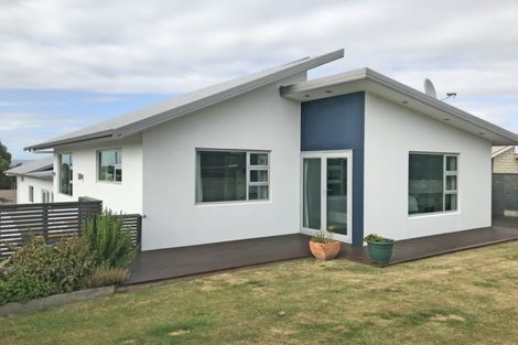 Photo of property in 18 Moir Street, Balclutha, 9230