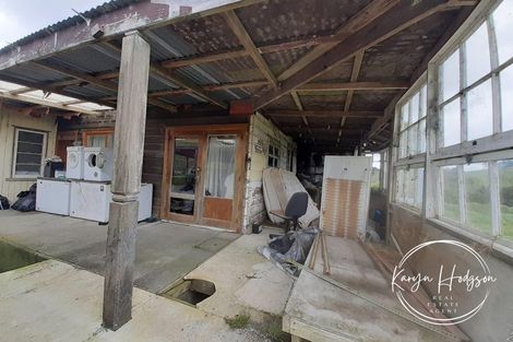Photo of property in 184 Paparoa Station Road, Paparoa, 0571