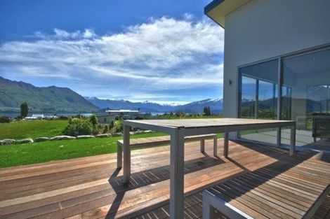 Photo of property in 7 Valley Crescent, Wanaka, 9305
