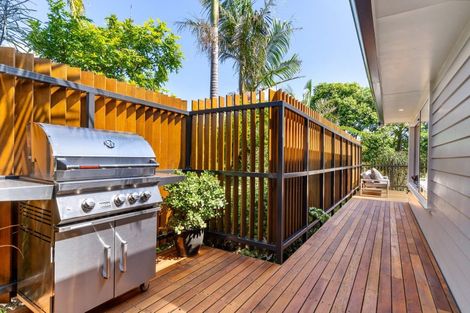 Photo of property in 123a Valley Road, Mount Maunganui, 3116