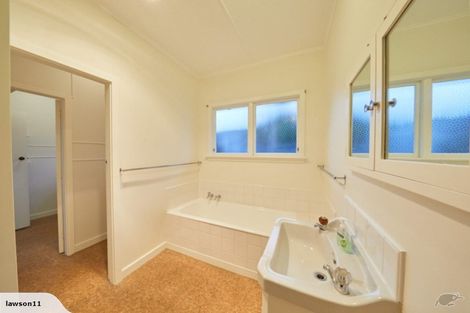 Photo of property in 122 Glandovey Road, Strowan, Christchurch, 8052