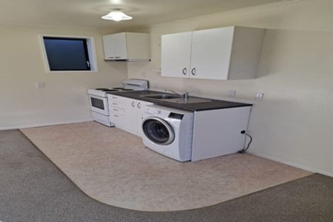 Photo of property in 6 Walker Avenue, Paremata, Porirua, 5026