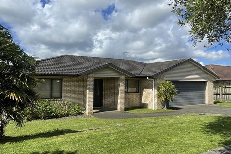 Photo of property in 4 Moravale Lane, Flat Bush, Auckland, 2016