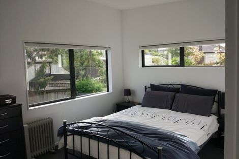 Photo of property in 4e Wattle Road, Sunnyvale, Auckland, 0612