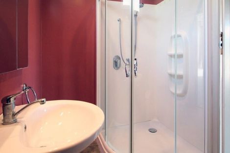 Photo of property in 62 Shakespeare Road, Bluff Hill, Napier, 4110