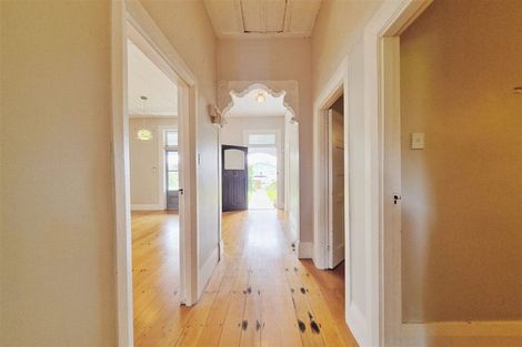 Photo of property in 1 Puriri Street, Takapuna, Auckland, 0622