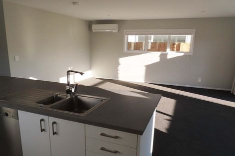 Photo of property in 15 Molesworth Street, Taita, Lower Hutt, 5011