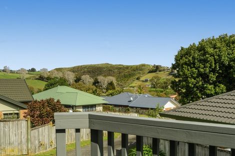 Photo of property in 9 Whitby Place, Welcome Bay, Tauranga, 3112
