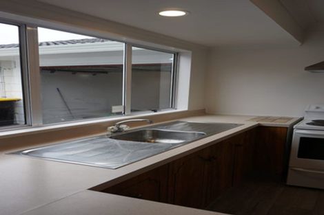 Photo of property in 2/140 Fraser Street, Tauranga South, Tauranga, 3112