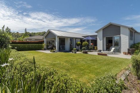 Photo of property in 6 Double Bay Road, Pyes Pa, Tauranga, 3112