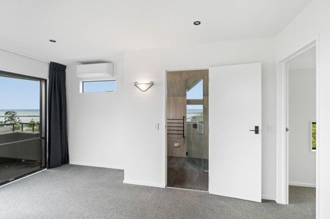 Photo of property in 107a Major Hornbrook Road, Mount Pleasant, Christchurch, 8081