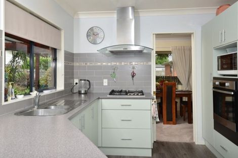 Photo of property in 22 Halcione Close, Flagstaff, Hamilton, 3210