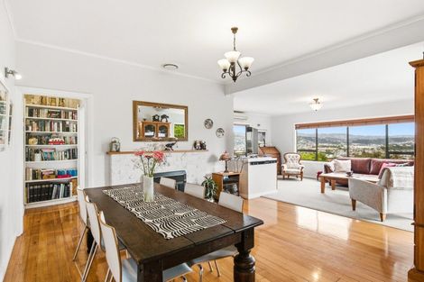 Photo of property in 51 Kinghorne Street, Strathmore Park, Wellington, 6022