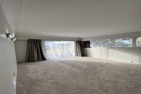 Photo of property in 2a Castor Bay Road, Castor Bay, Auckland, 0620