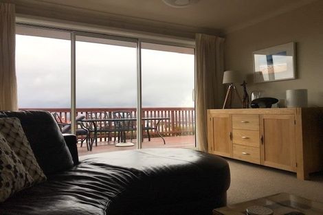 Photo of property in 9 Madeley Road, Mount Pleasant, Christchurch, 8081