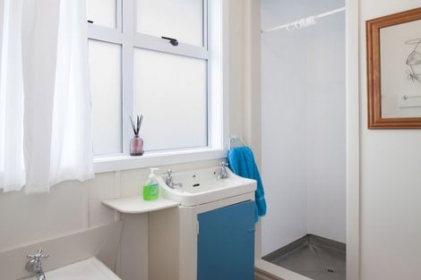 Photo of property in 124 Seaforth Road, Waihi Beach, 3611