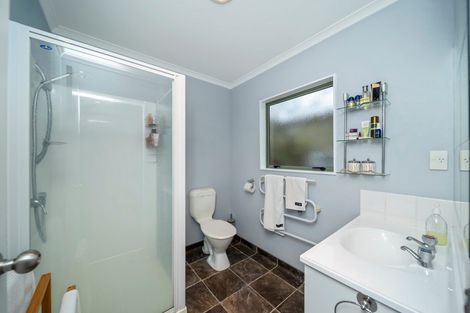 Photo of property in 26 Carthew Street, Okato, 4335