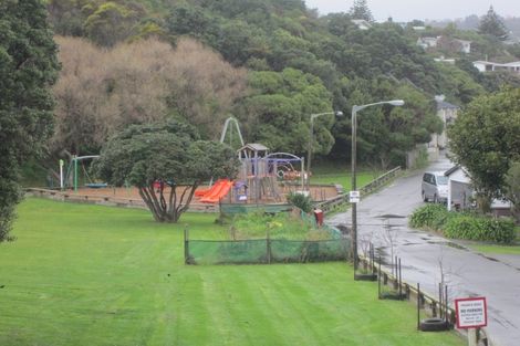 Photo of property in 13 Acheron Road, Paremata, Porirua, 5026