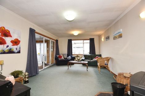 Photo of property in 76 Robertson Street, Richmond, Invercargill, 9810