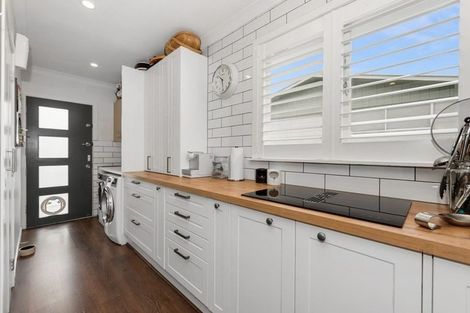 Photo of property in 200 Sandwich Road, St Andrews, Hamilton, 3200