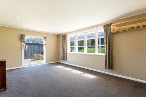 Photo of property in 61 Mungavin Avenue, Ranui, Porirua, 5024
