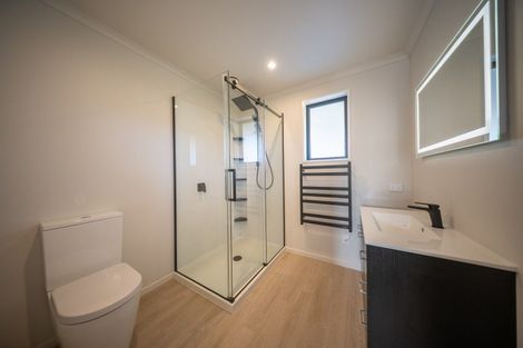 Photo of property in 22 Marakura Drive, Te Anau, 9600