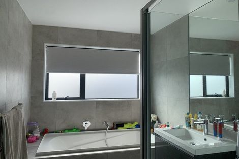 Photo of property in 18 Te Rito Road, Hobsonville, Auckland, 0616