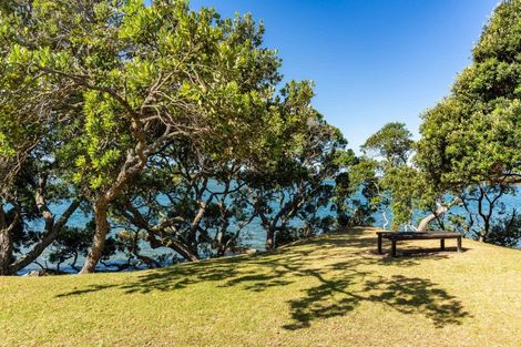 Photo of property in 9 Citrus Place, Mangawhai, 0505