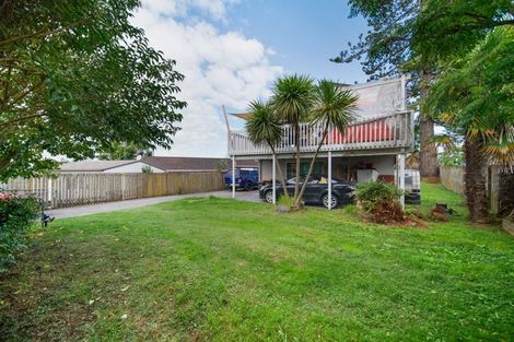 Photo of property in 2/23 Beihlers Road, Weymouth, Auckland, 2103