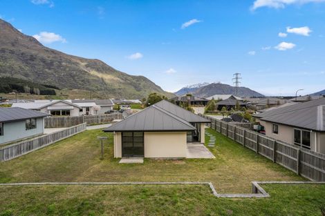 Photo of property in 43 Woodstock Road, Lower Shotover, Queenstown, 9304