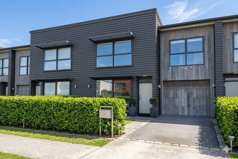 Photo of property in 39 Matairangi Avenue, Totara Heights, Auckland, 2105