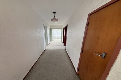 Photo of property in 9 Justin Place, Te Atatu Peninsula, Auckland, 0610