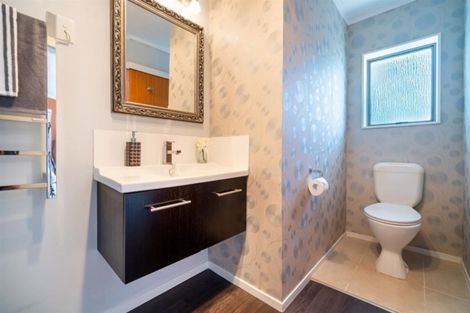 Photo of property in 7 Theodora Place, Mairangi Bay, Auckland, 0630