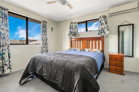Photo of property in 8 Tane Street, New Lynn, Auckland, 0600