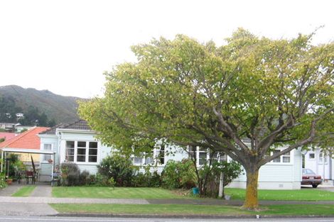 Photo of property in 24 Naenae Road, Naenae, Lower Hutt, 5011