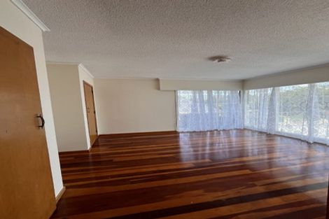 Photo of property in 90 Coronation Road, Mangere Bridge, Auckland, 2022