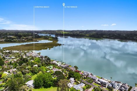 Photo of property in 53 The Terrace, Herald Island, Auckland, 0618