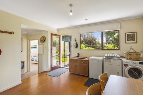 Photo of property in 140 Paetawa Road, Peka Peka, Waikanae, 5391