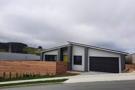 Photo of property in 36 Atherton Terrace, Churton Park, Wellington, 6037