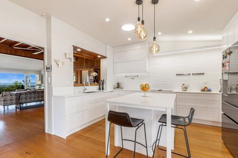 Photo of property in 75 Taunton Terrace, Blockhouse Bay, Auckland, 0600