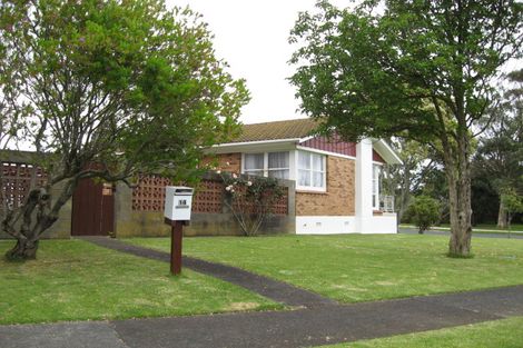 Photo of property in 14 Waterlea Avenue, Mangere Bridge, Auckland, 2022