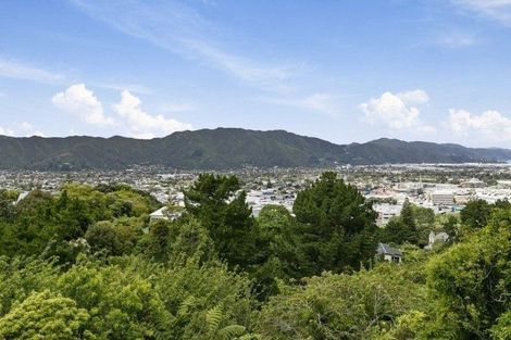 Photo of property in 71a Tirohanga Road, Tirohanga, Lower Hutt, 5010
