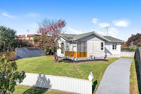 Photo of property in 61 Morrow Avenue, St Andrews, Hamilton, 3200